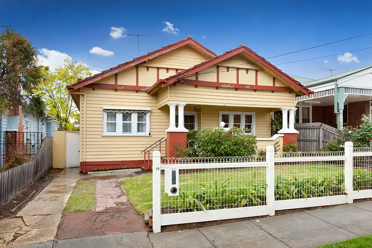 19 Mccully Street, Ascot Vale VIC 3032
