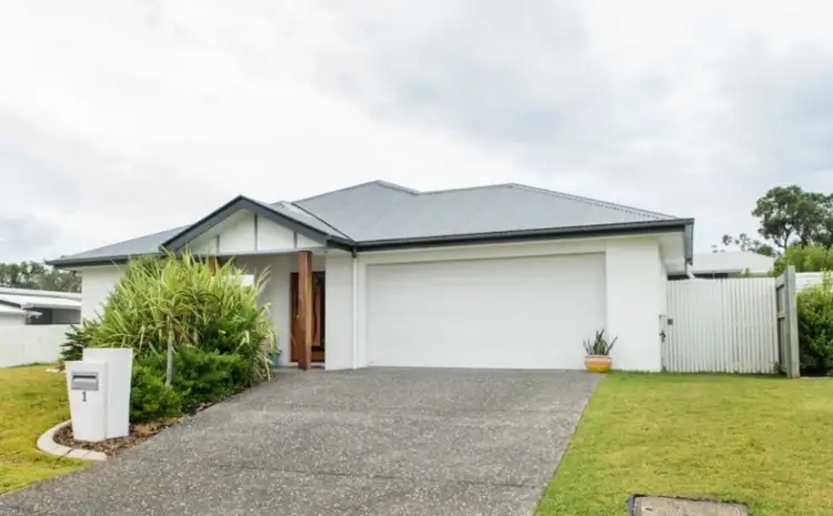 1 Longcove Place, Peregian Springs QLD 4573