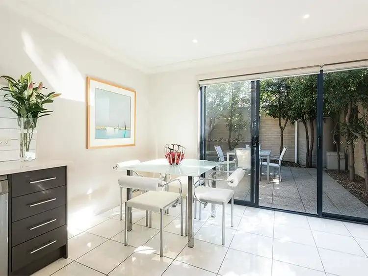Fifth view of Homely townhouse listing, 3/84 Albert Street, Mordialloc VIC 3195