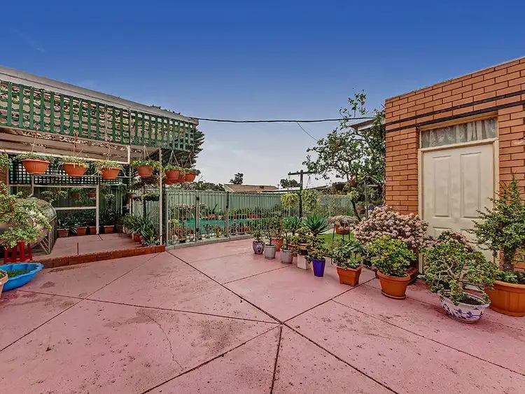 Sixth view of Homely house listing, 56 Ivanhoe Avenue, St Albans VIC 3021