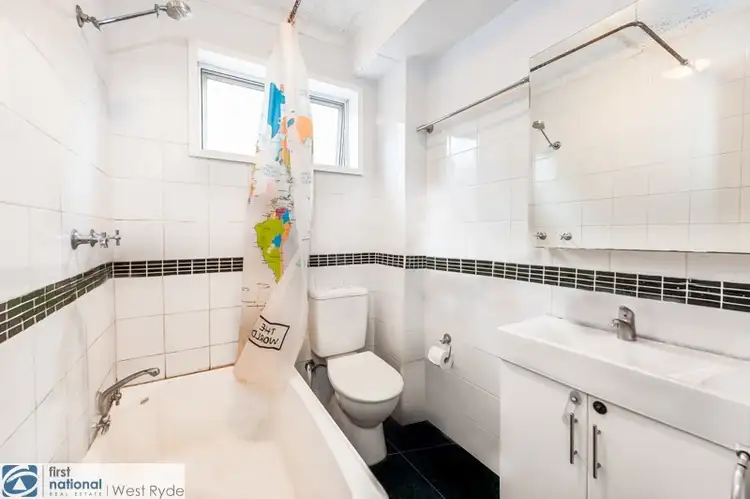 Sixth view of Homely unit listing, 2/7A Bank Street, Meadowbank NSW 2114
