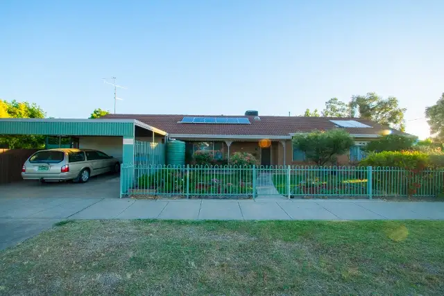42 Crossen St, Echuca VIC 3564