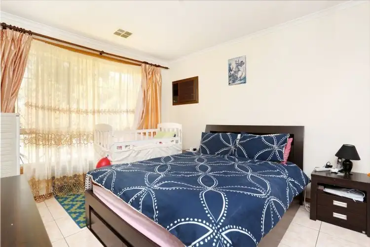 Sixth view of Homely house listing, 75 Paringa Boulevard, Meadow Heights VIC 3048