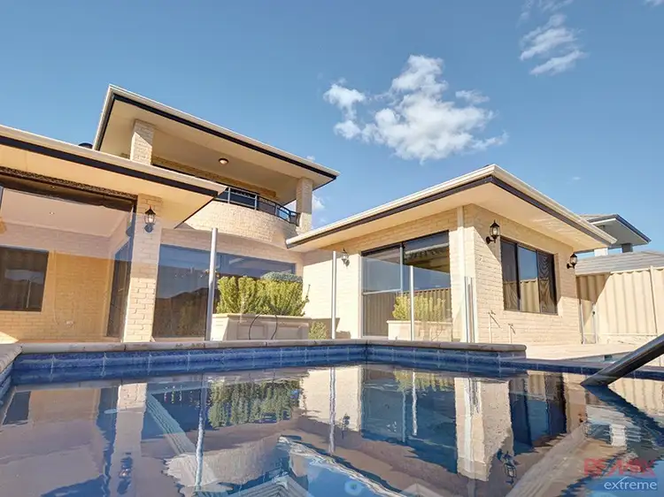 53 Romano Crescent, Iluka WA 6028