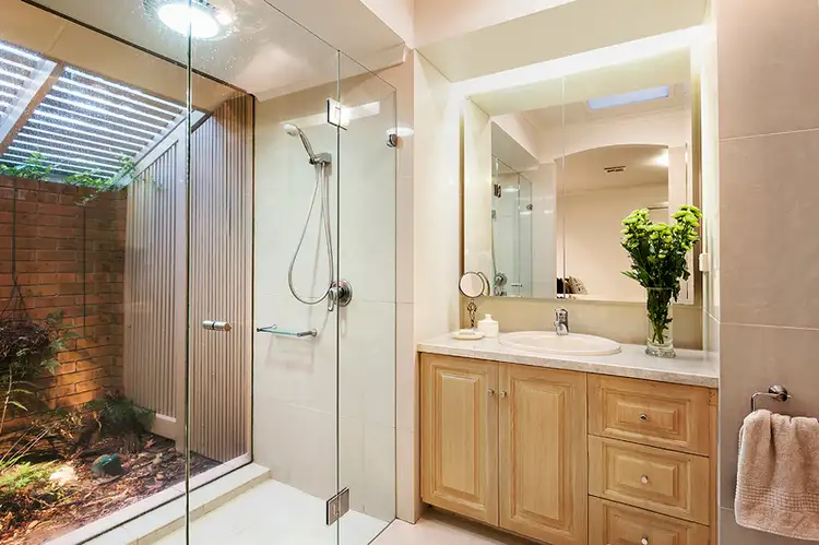 Fifth view of Homely house listing, 5 Dewpond Court, Templestowe VIC 3106