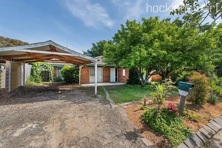 10 Daniher Close, Berwick VIC 3806