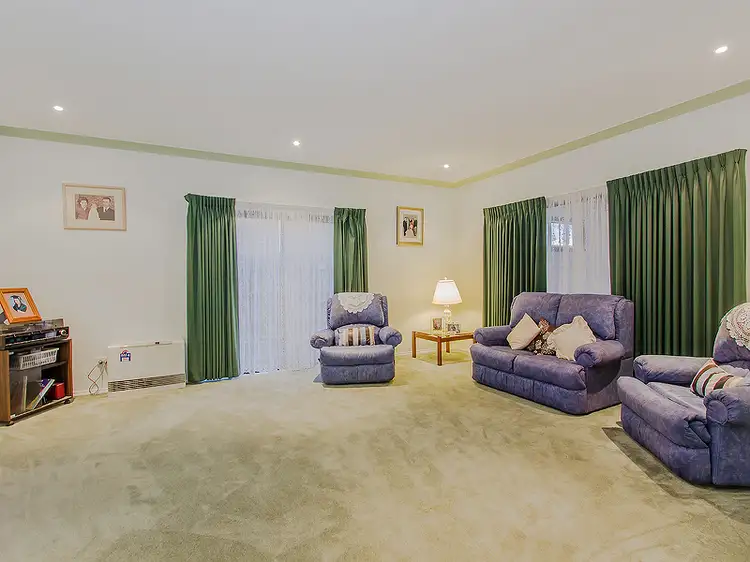 Fourth view of Homely house listing, 8 Landscape Drive, Hillside VIC 3037