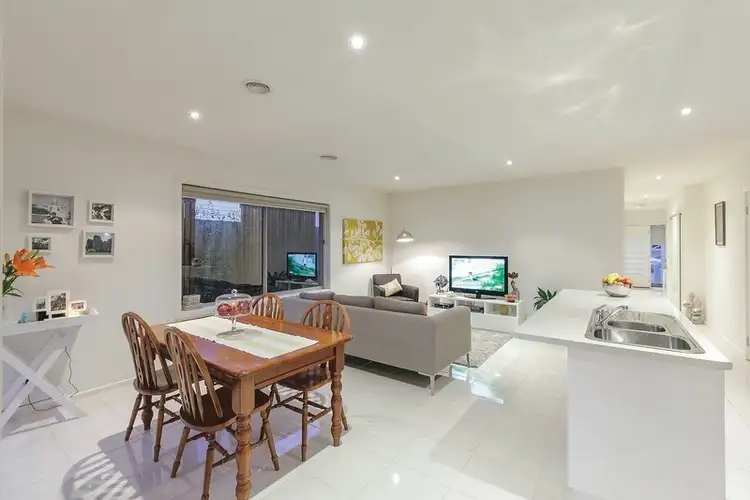 Third view of Homely house listing, 7 Cavanagh Court, Ballarat East VIC 3350