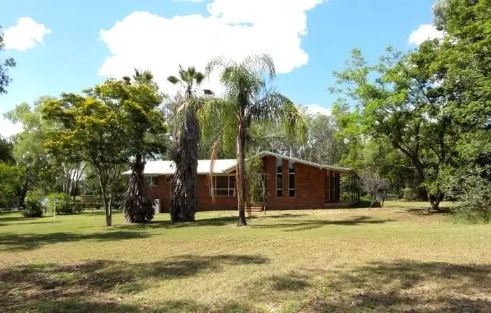 27 Colkerri Drive, Dalby QLD 4405