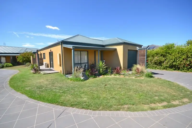 Main view of Homely house listing, 4/32 Stewart Street, Mansfield VIC 3722