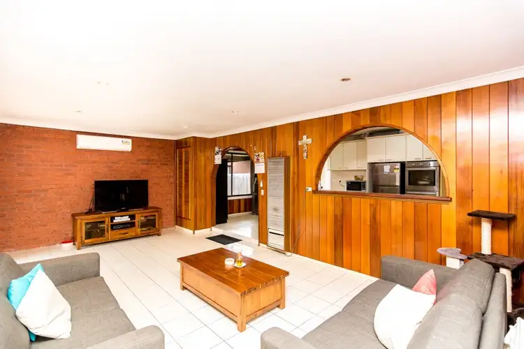 Seventh view of Homely house listing, 4 Chateau Court, Thomastown VIC 3074