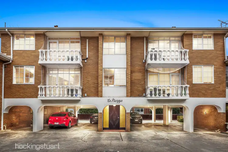 4/2a Parkside Street, Elsternwick VIC 3185