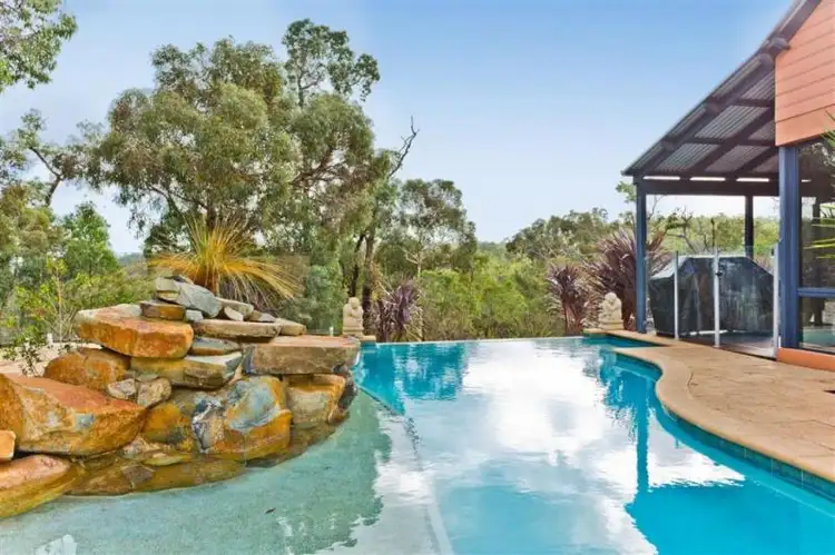 1095 Margaret Road, Hovea WA 6071