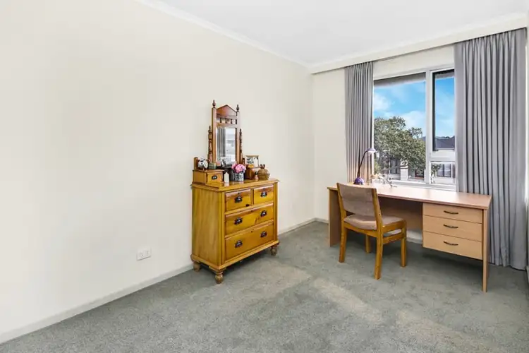 Fifth view of Homely apartment listing, 6/265 Rossmoyne, Thornbury VIC 3071