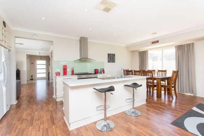 Second view of Homely house listing, 586 Ontario Avenue, Mildura VIC 3500