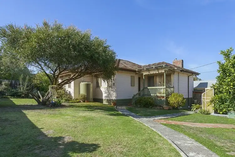 7 Diane Crescent, Mooroolbark VIC 3138