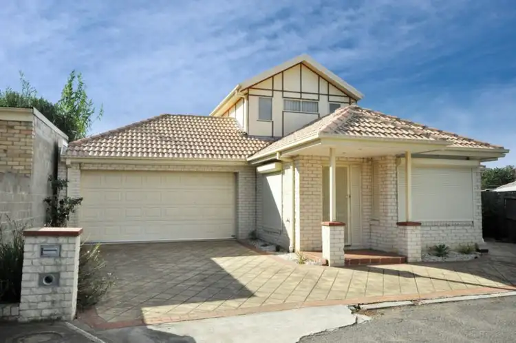 1 Jessie Hunter Street, Hadfield VIC 3046