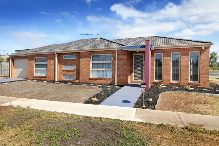 1/27 Woorite Place, Wyndham Vale VIC 3024