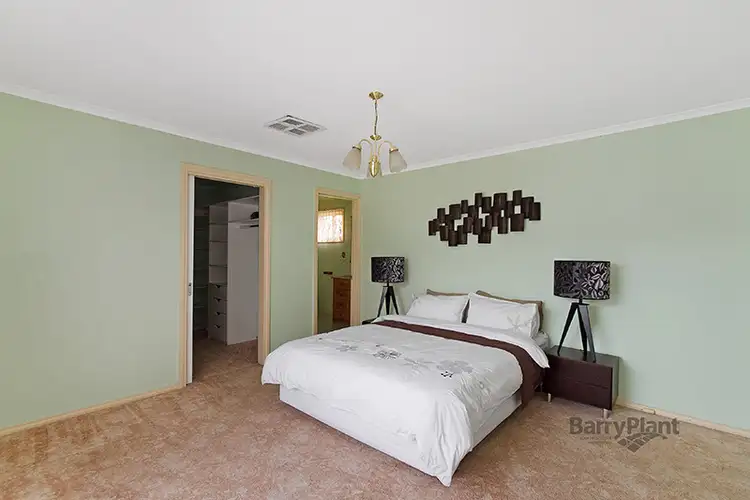 Fifth view of Homely house listing, 35 Flannery Avenue, Bundoora VIC 3083