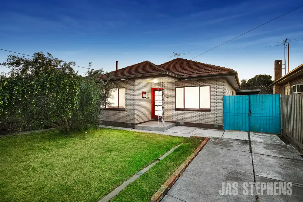 Main view of Homely house listing, 220 Roberts Street, Yarraville VIC 3013