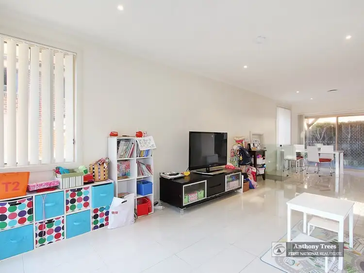 Second view of Homely villa listing, 2/6 Kulgoa Avenue, Ryde NSW 2112