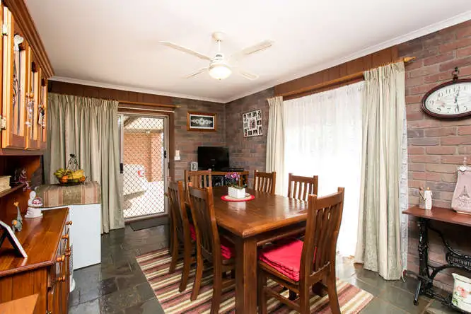 Sixth view of Homely house listing, 5 Mellis Street, Red Cliffs VIC 3496
