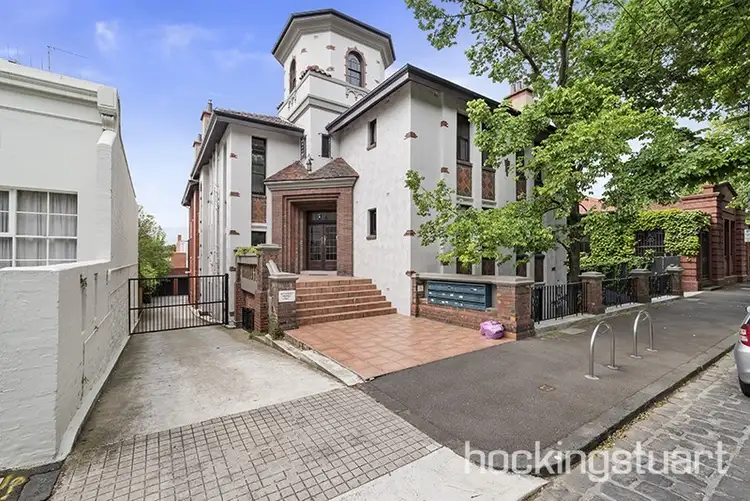 9/32 George Street, East Melbourne VIC 3002