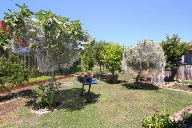 Second view of Homely house listing, 3 Tyers Court, Dallas VIC 3047
