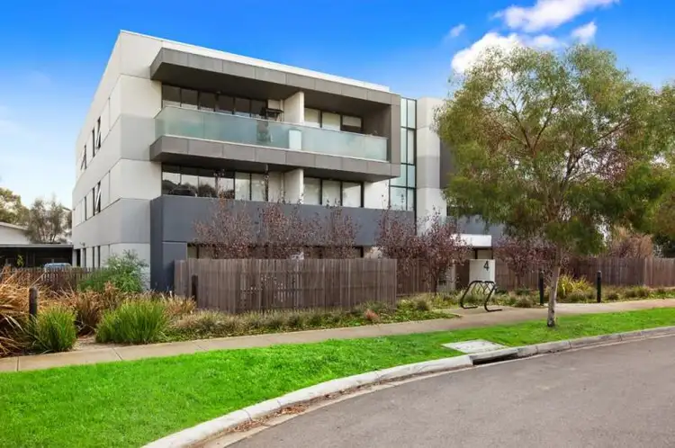 Second view of Homely apartment listing, 10/4 Crefden Street, Maidstone VIC 3012