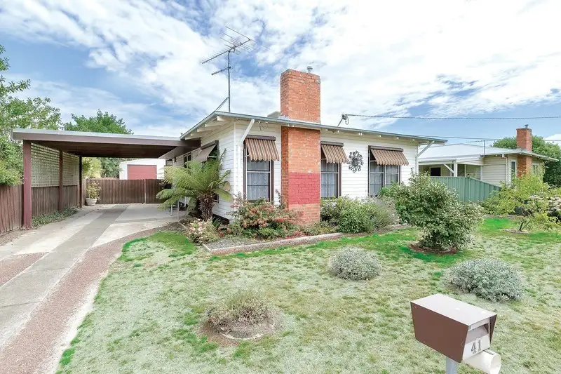Main view of Homely house listing, 41 Maple Avenue, Wendouree VIC 3355