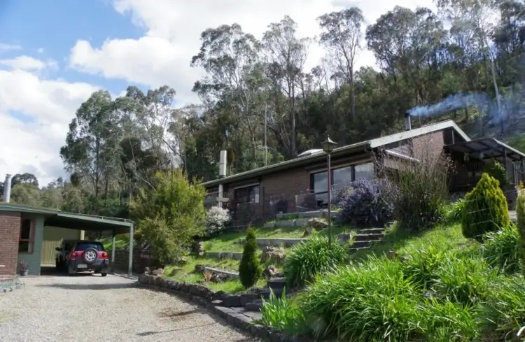583 Steels Creek Road, Yarra Glen VIC 3775