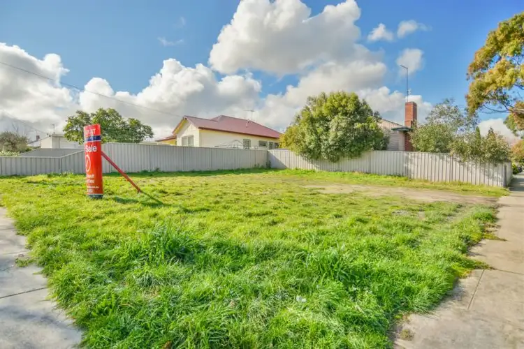 1102 Lydiard Street North, Ballarat North VIC 3350