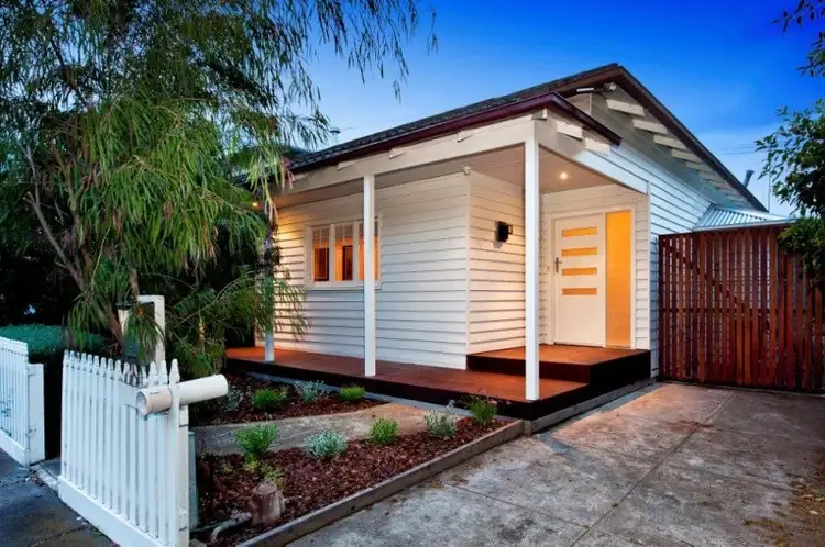 134 Queensville Street, Kingsville VIC 3012