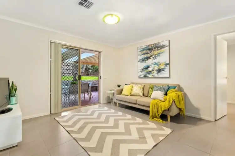 Fifth view of Homely house listing, 3 Sirius Court, Yallambie VIC 3085