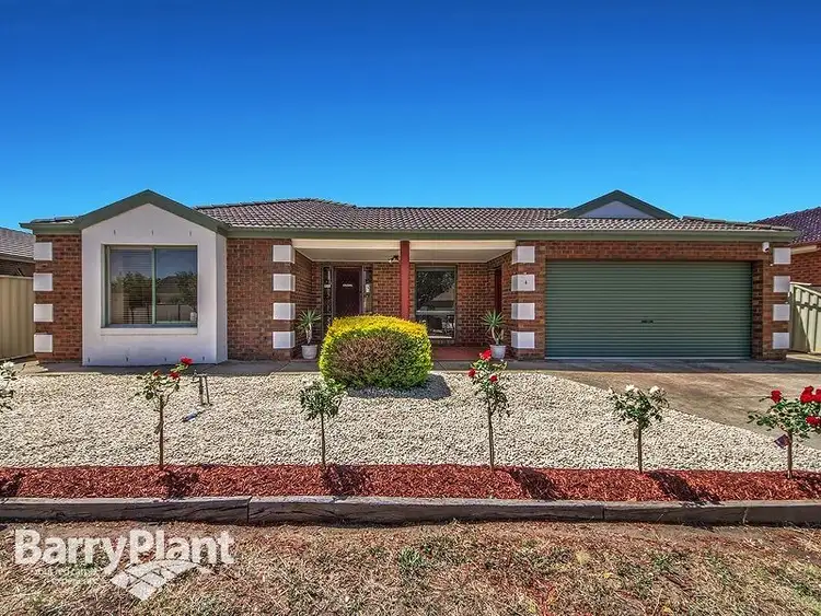 4 Teal Court, Cairnlea VIC 3023