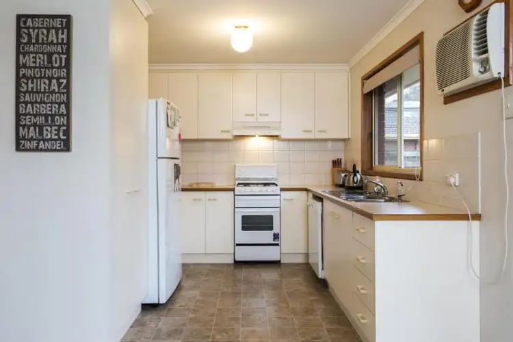 Fifth view of Homely house listing, 1/62 Lloyd Street, Strathdale VIC 3550
