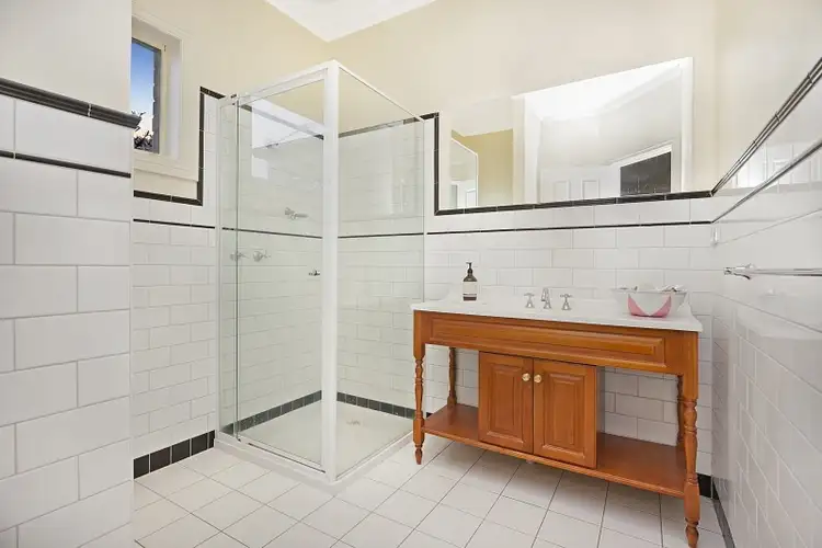 Sixth view of Homely house listing, 5 Elliott Court, Eaglehawk VIC 3556