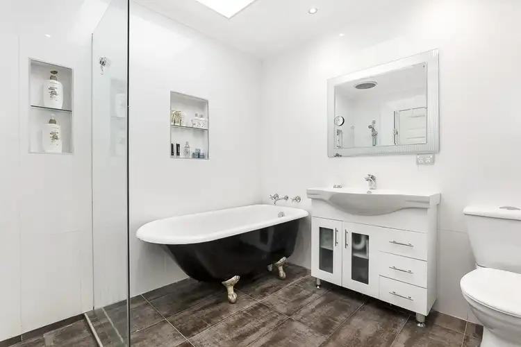 Fifth view of Homely house listing, 41 Valley Crescent, Glenroy VIC 3046