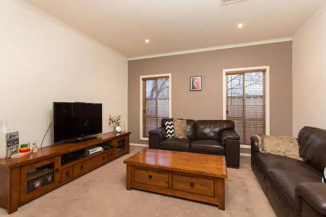Second view of Homely house listing, 9 Lauren Close, Gol Gol NSW 2738