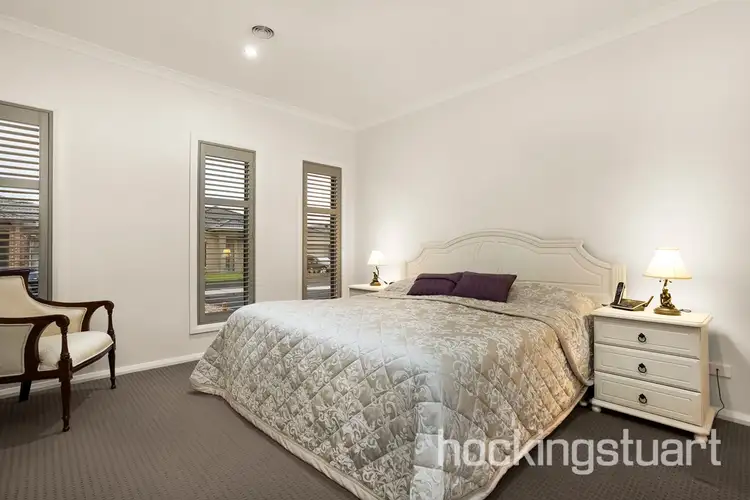 Fifth view of Homely house listing, 4 Pandra Place, Brookfield VIC 3338