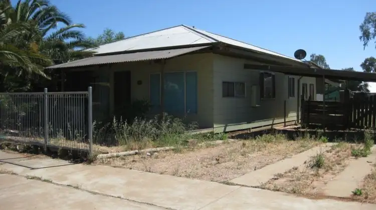 14 Carrington Street, Robinvale VIC 3549