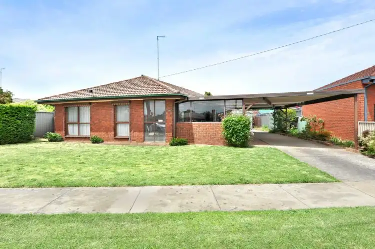 1105 Norman Street, Wendouree VIC 3355