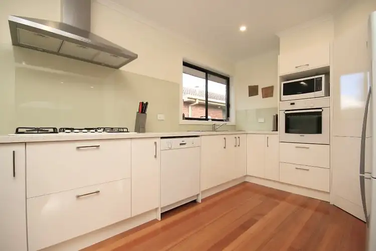 6 Apollo Court, Wantirna South VIC 3152