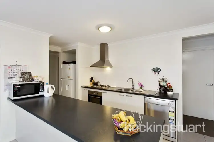 Second view of Homely house listing, 8 Juliet Avenue, Tarneit VIC 3029