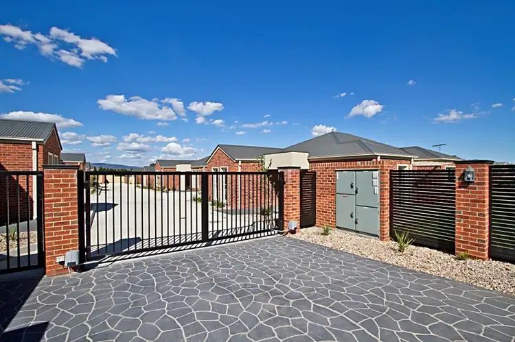Main view of Homely unit listing, 5/110 Windham Street, Wallan VIC 3756