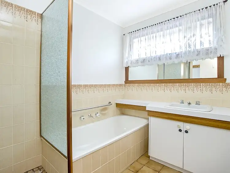 Sixth view of Homely unit listing, 1/16 Roach Drive, Altona Meadows VIC 3028
