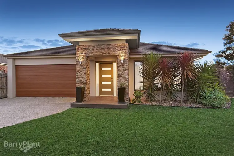 13 Chin Court, Berwick VIC 3806