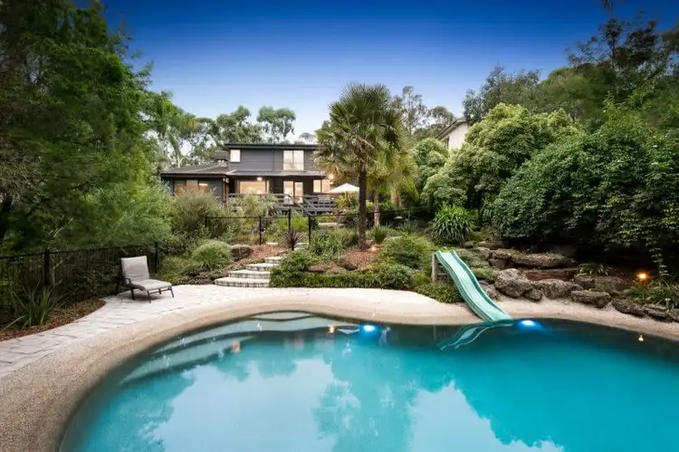 84 Zig Zag Road, Eltham VIC 3095