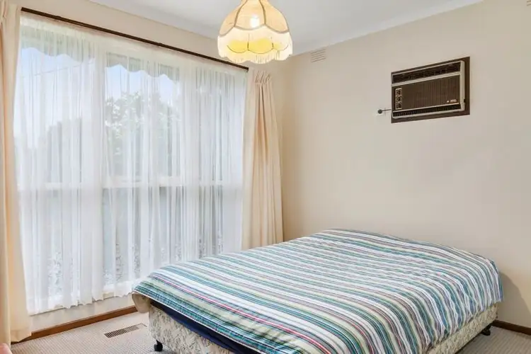 Fifth view of Homely house listing, 26 Larnook Crescent, Mooroolbark VIC 3138