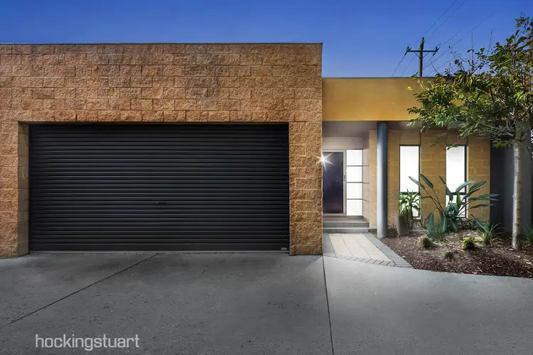 Second view of Homely townhouse listing, 7/20 Huntingtower Crescent, Mount Waverley VIC 3149